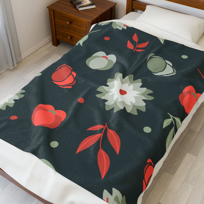 Cozy Floral Velveteen Blanket, Soft Throw for Home Decor, Gift for Her, Winter Warmth, Bedtime Comfort, Holiday Snuggle